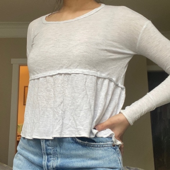 WILFRED Light Gray Peplum Ruffle Long Sleeve Top - Picture 4 of 5